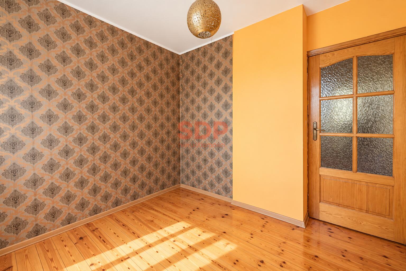 6 pokojowy dom z duzym ogrodem na zachodzie Wrocławia blisko parku.-12