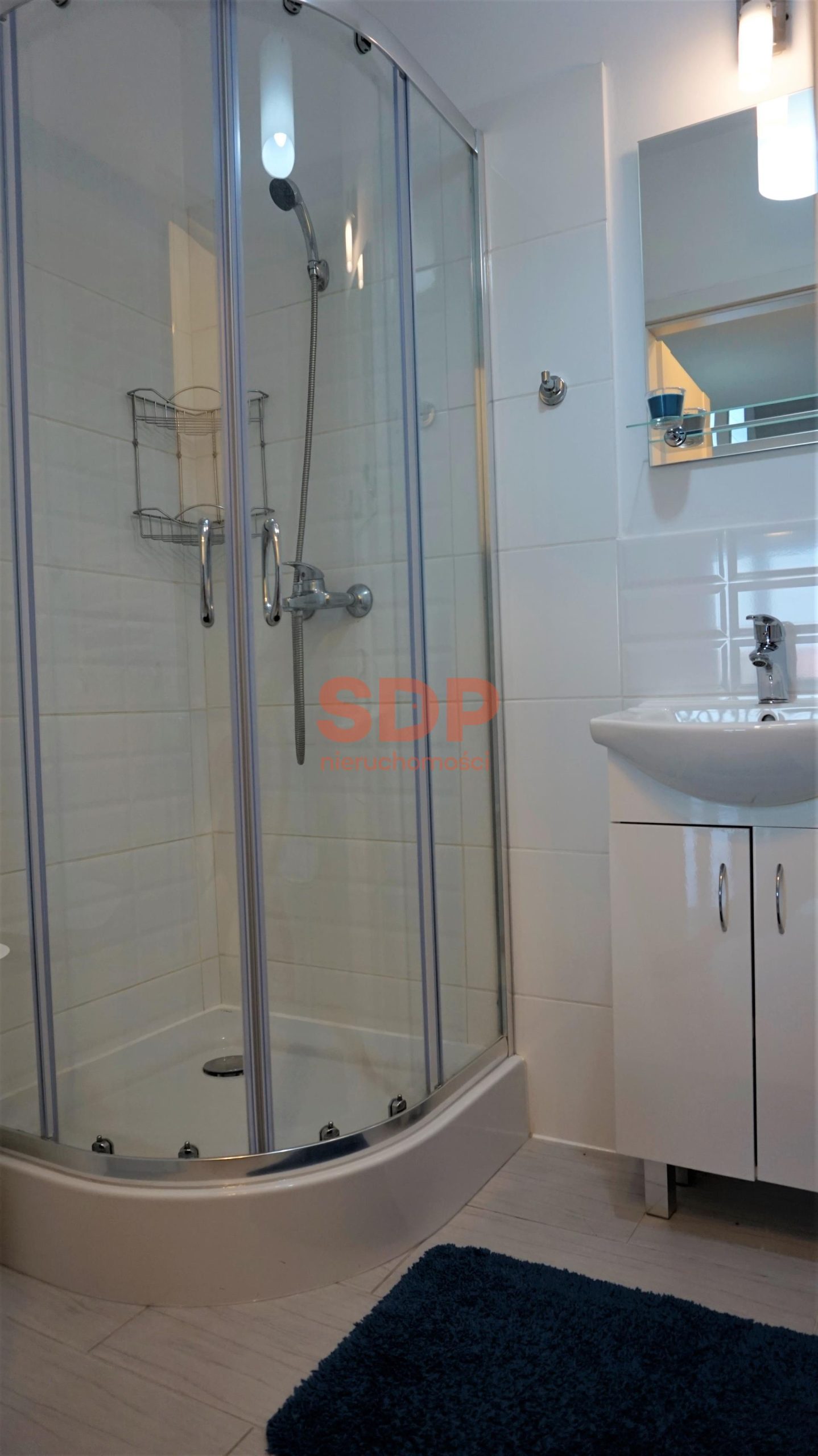 Kawalerka z balkonem. Apartamentowiec-6