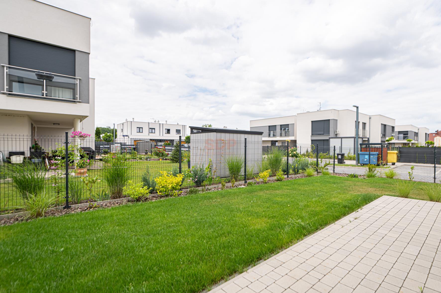 Nowy bliźniak | 5 pokoi | Bielany Wrocławskie-12