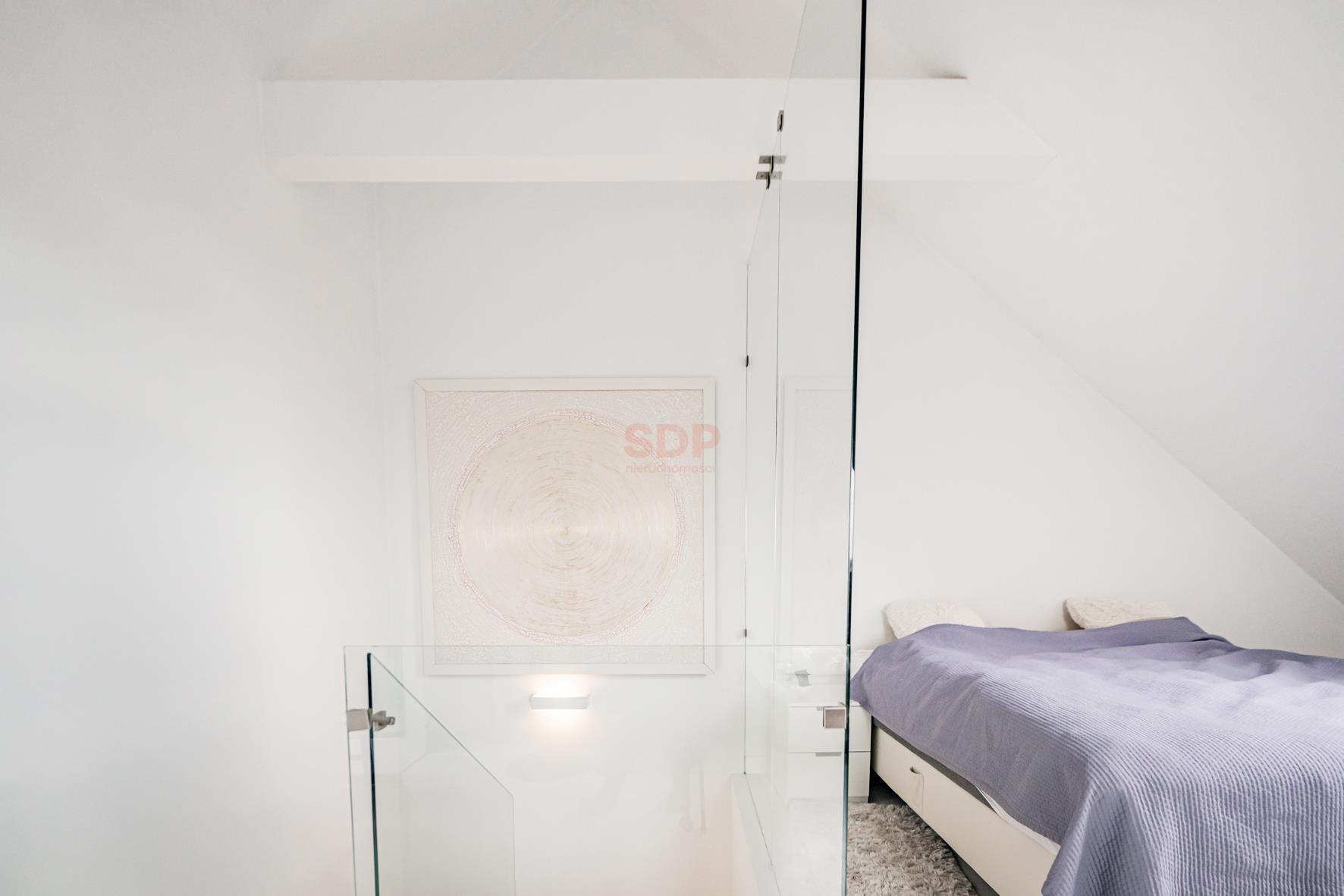 Nowoczesny dom z ogrodem | Jacuzzi | 3 łazienki-17