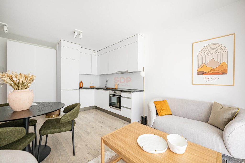 Wykończone mieszkanie w topowej lokalizacji-0