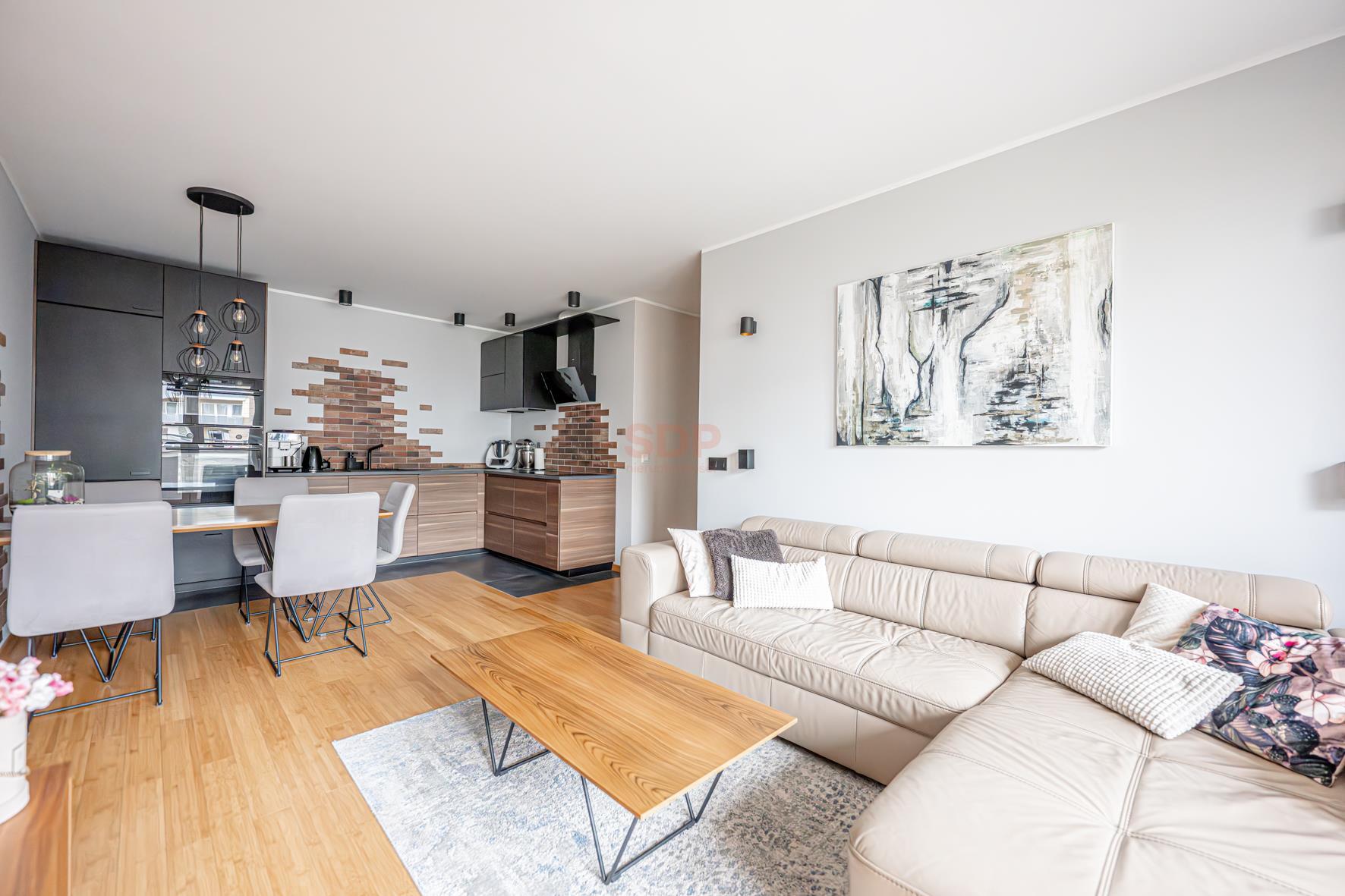 3 pokoje|Garaż na 2 auta|Komórka lokatorska|-1