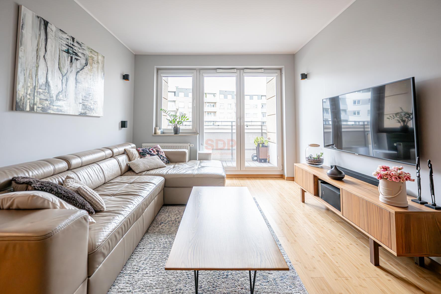 3 pokoje|Garaż na 2 auta|Komórka lokatorska|-5