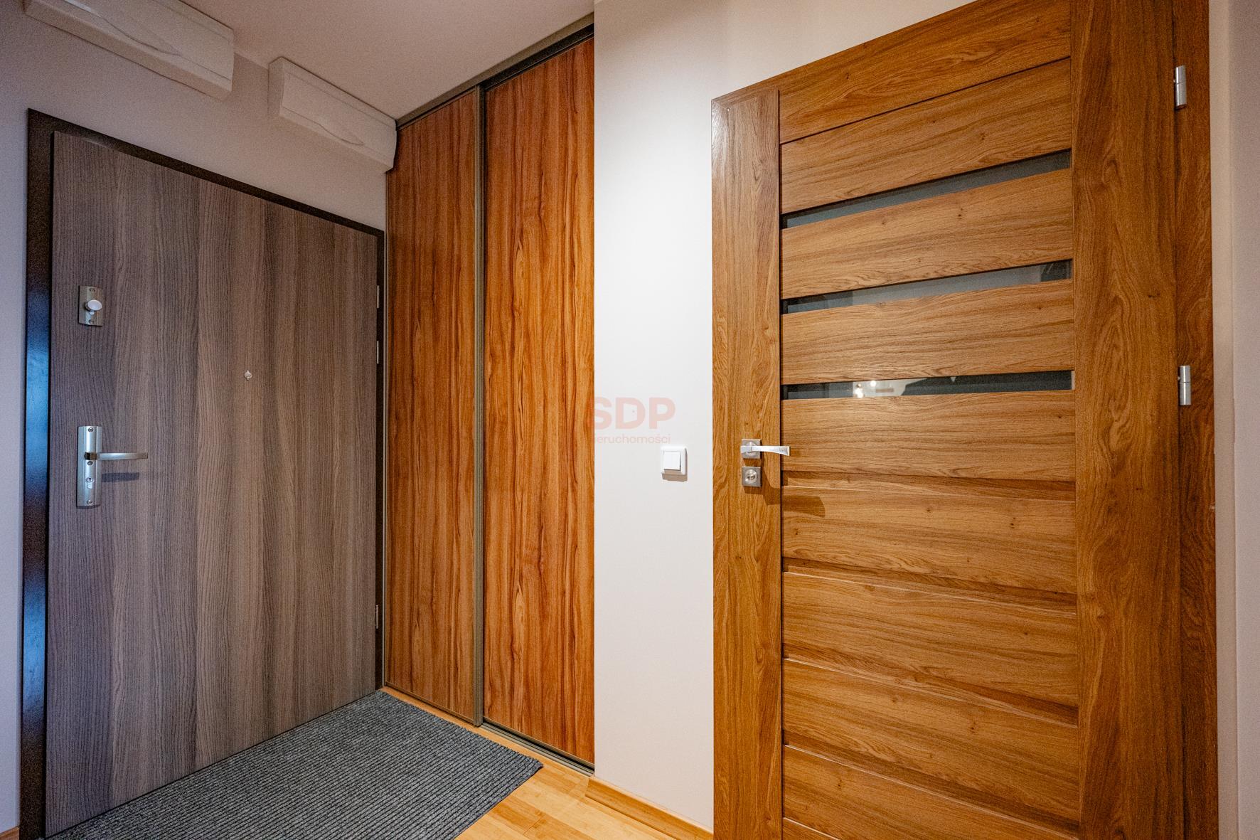 3 pokoje|Garaż na 2 auta|Komórka lokatorska|-7