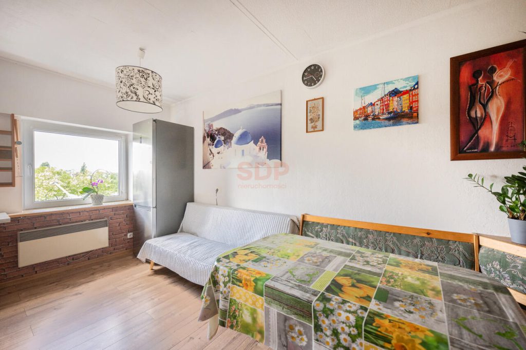 3 pokoje/pełen rozkład/tramwaj-0