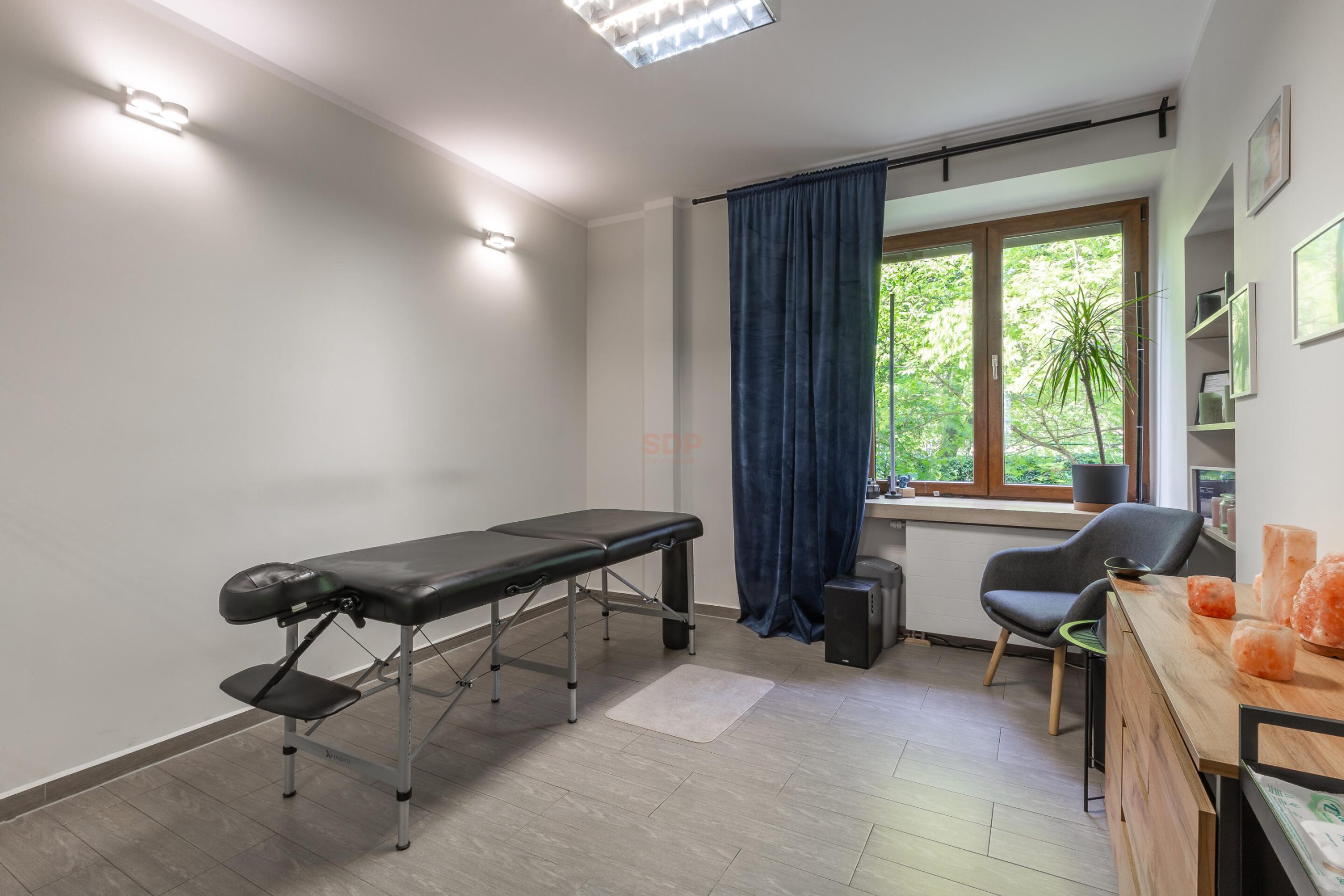 |topowa lokalizacja | mieszkanie lub biuro, kancelaria, gabinet |-9