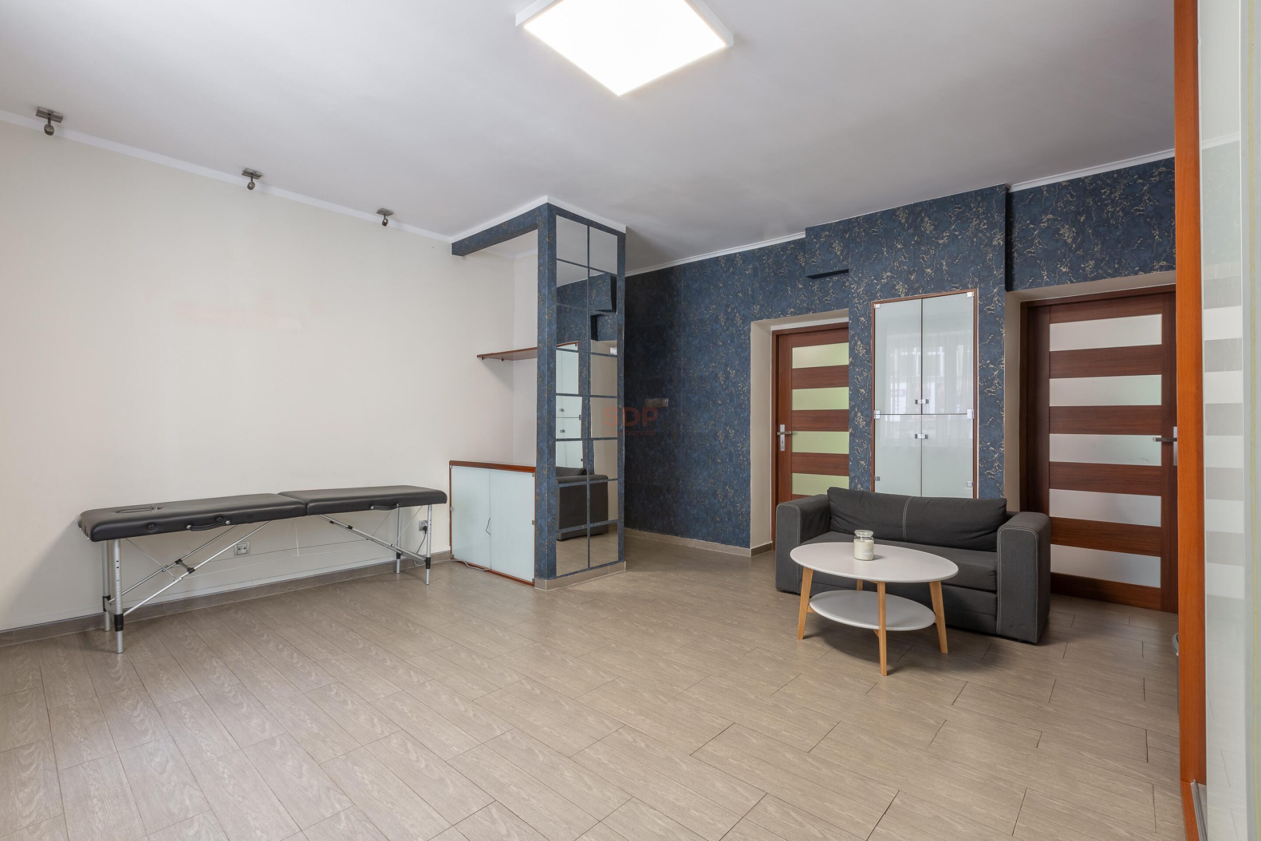 |topowa lokalizacja | mieszkanie lub biuro, kancelaria, gabinet |-11