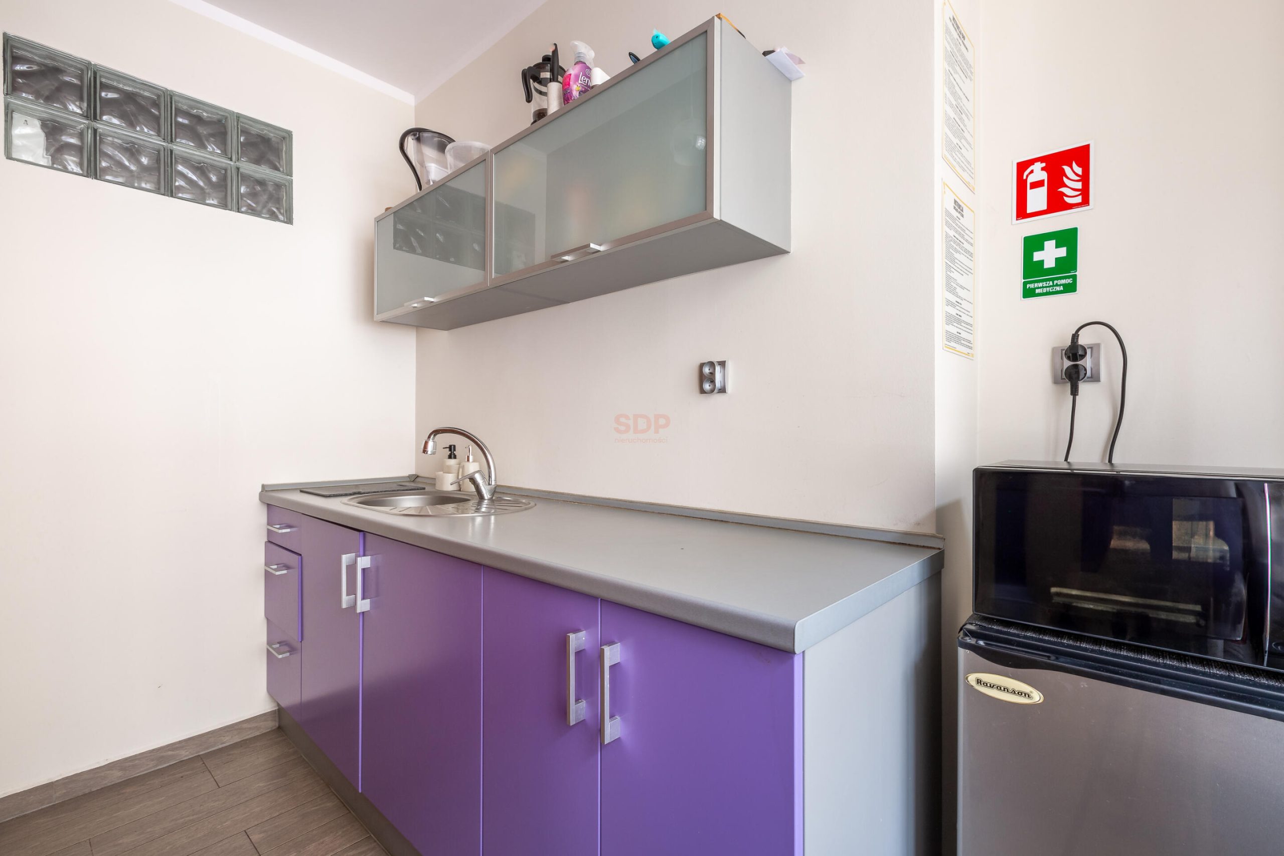 |topowa lokalizacja | mieszkanie lub biuro, kancelaria, gabinet |-12