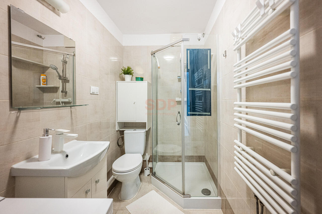 kawalerka przy rynku – świetna inwestycja-6