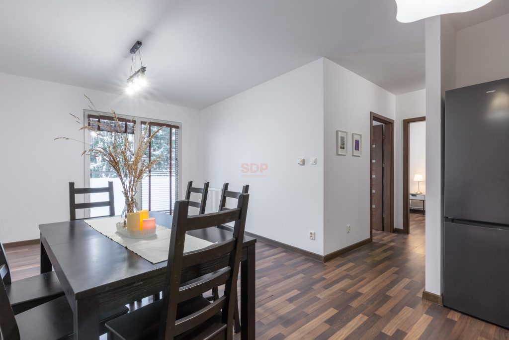 3 pokoje | duży balkon | komórka lokatorska | miejsce postojowe-0