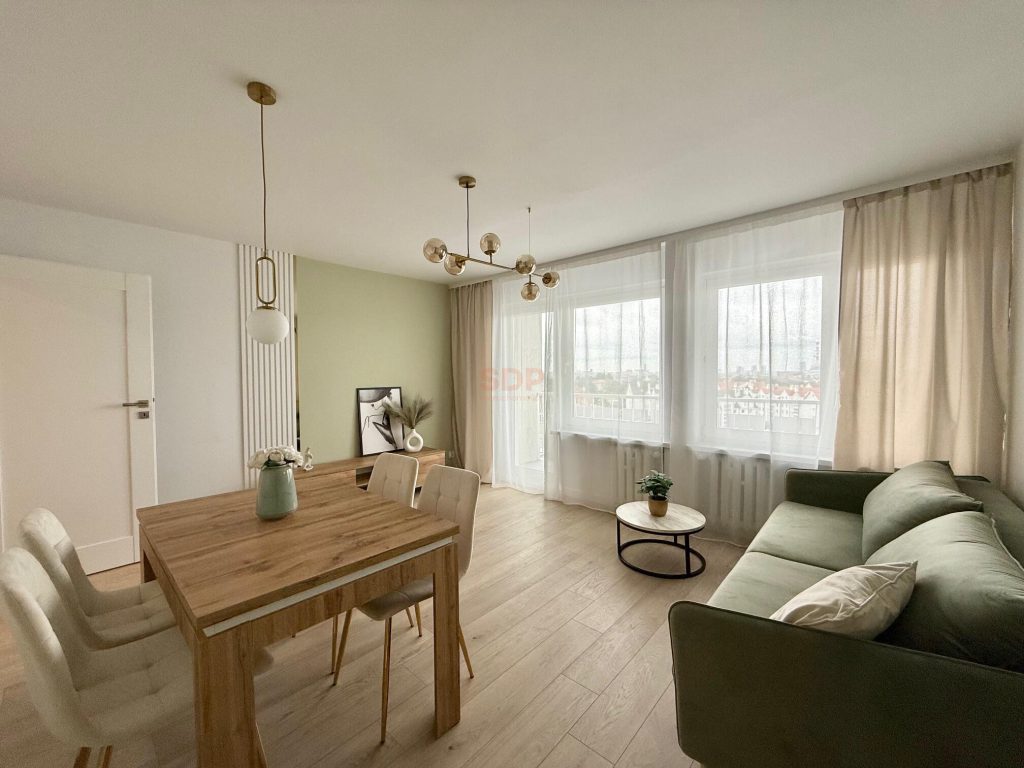 Karłowice, 3 pokoje po generalnym remoncie!-0