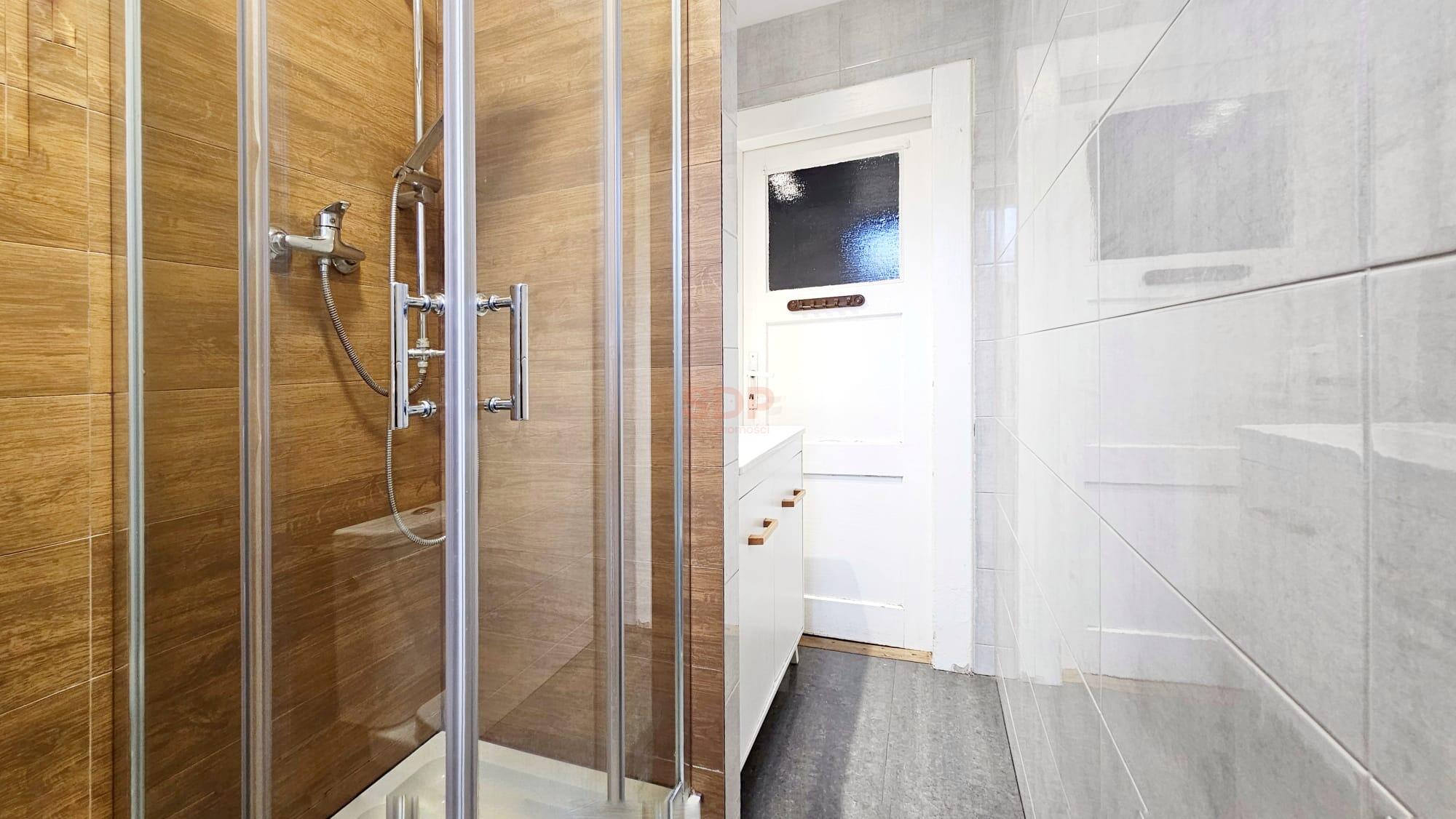 Grabiszyn, 3 pokoje, I piętro, komórka lokatorska-3