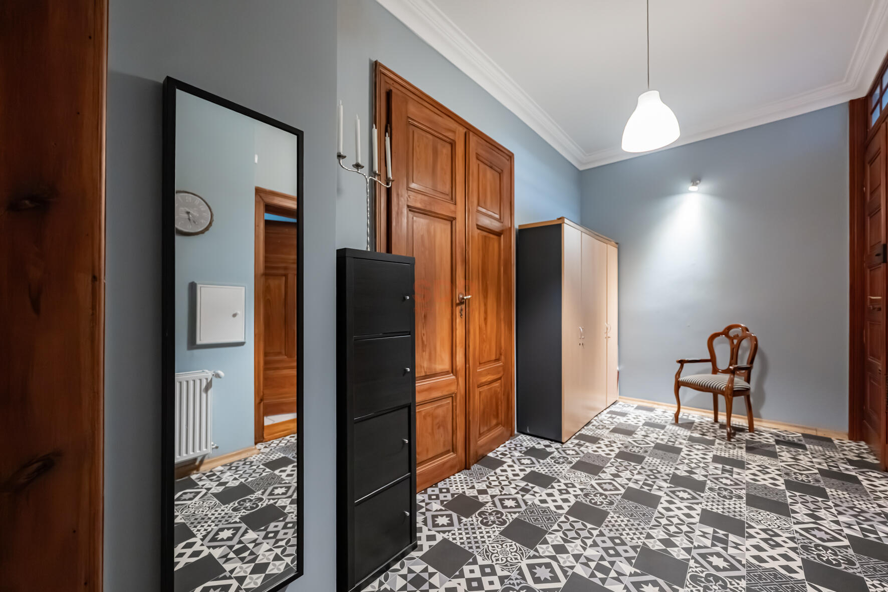 Unikatowe klimat. 4-pok. mieszk.z balkonem w kamienicy|Stare Miasto-14