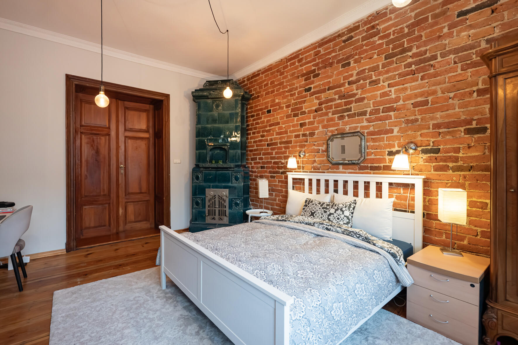 Unikatowe klimat. 4-pok. mieszk.z balkonem w kamienicy|Stare Miasto-1