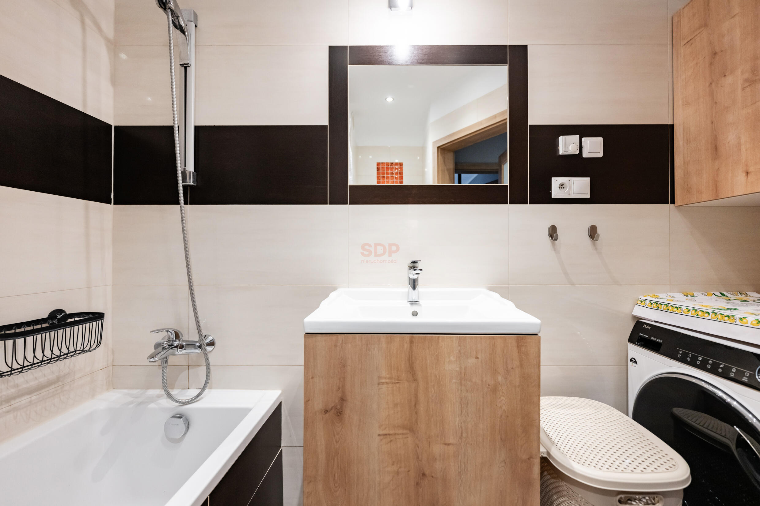 3 pokoje | loggia |miejsce postojowe za szlabnem | widok na Ślęże-10