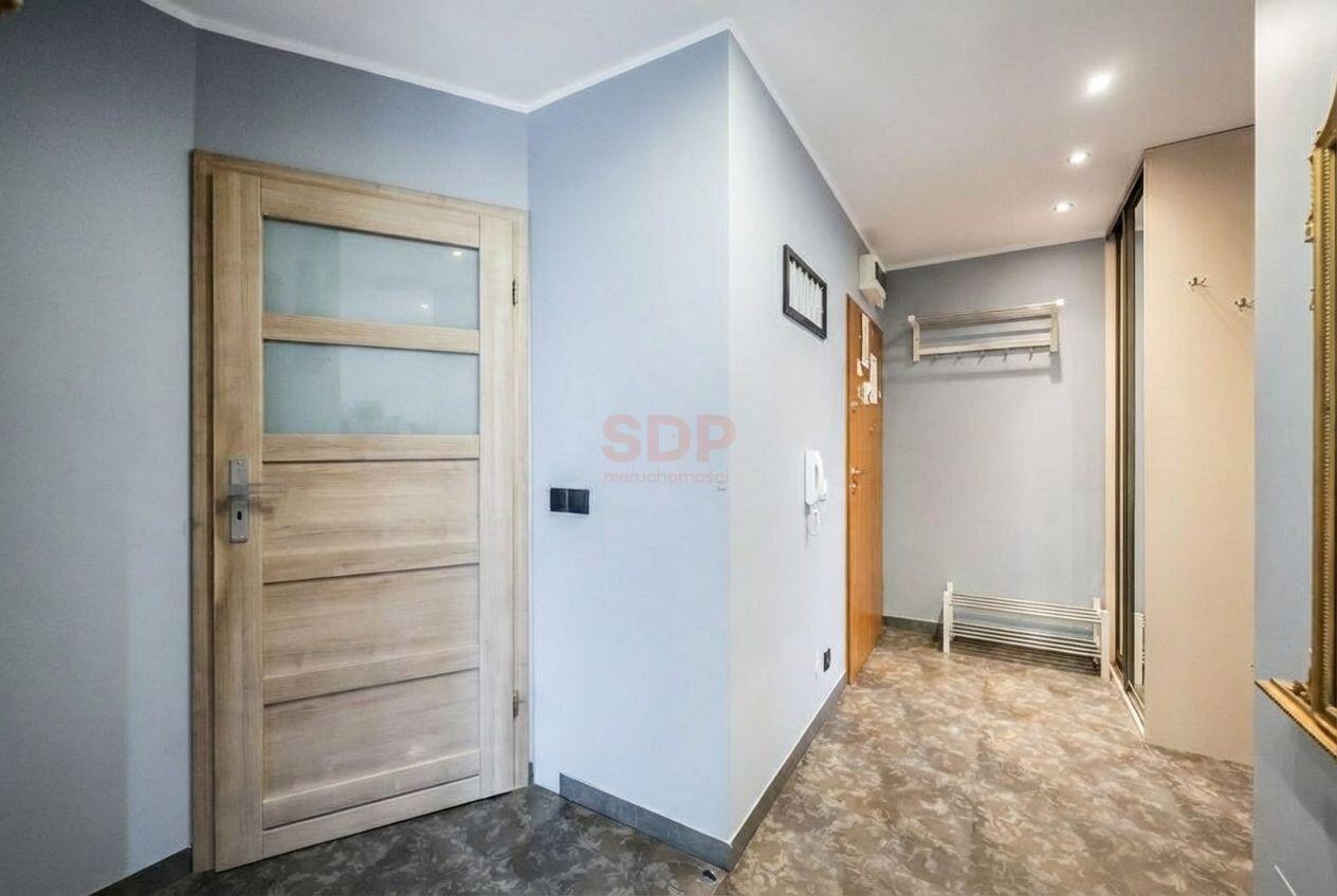 3 pokoje | loggia |miejsce postojowe za szlabnem | widok na Ślęże-14