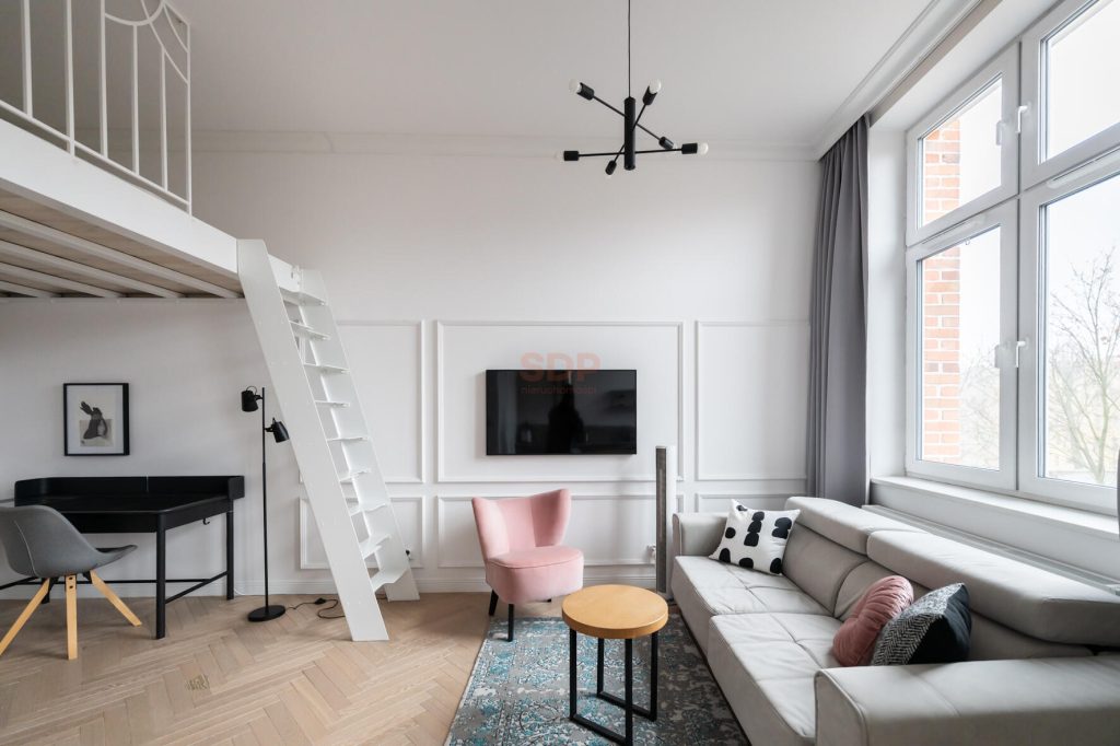 piękne studio 37 m2 z antresolą | komórka lokatorska | centrum-0
