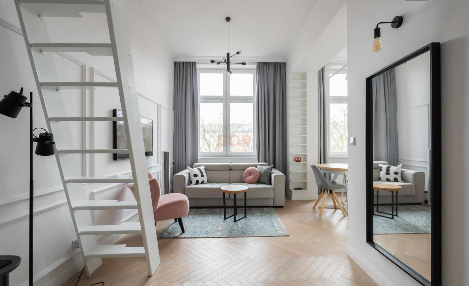 piękne studio 37 m2 z antresolą | komórka lokatorska | centrum-1