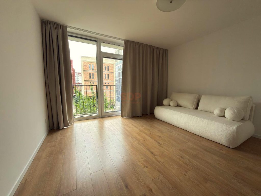 Kawalerka kompleksie Browarów Warszawskich-0