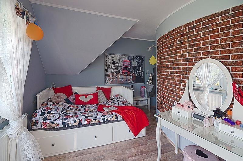 Duży dom przy lesie | Piękny ogród-11