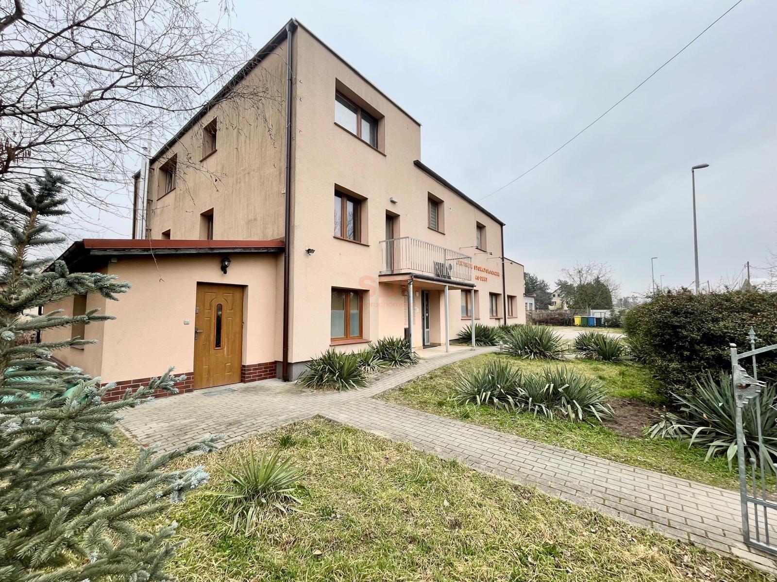 Dom wolnostojący z częścią mieszkalną i pod d.Gosp-0