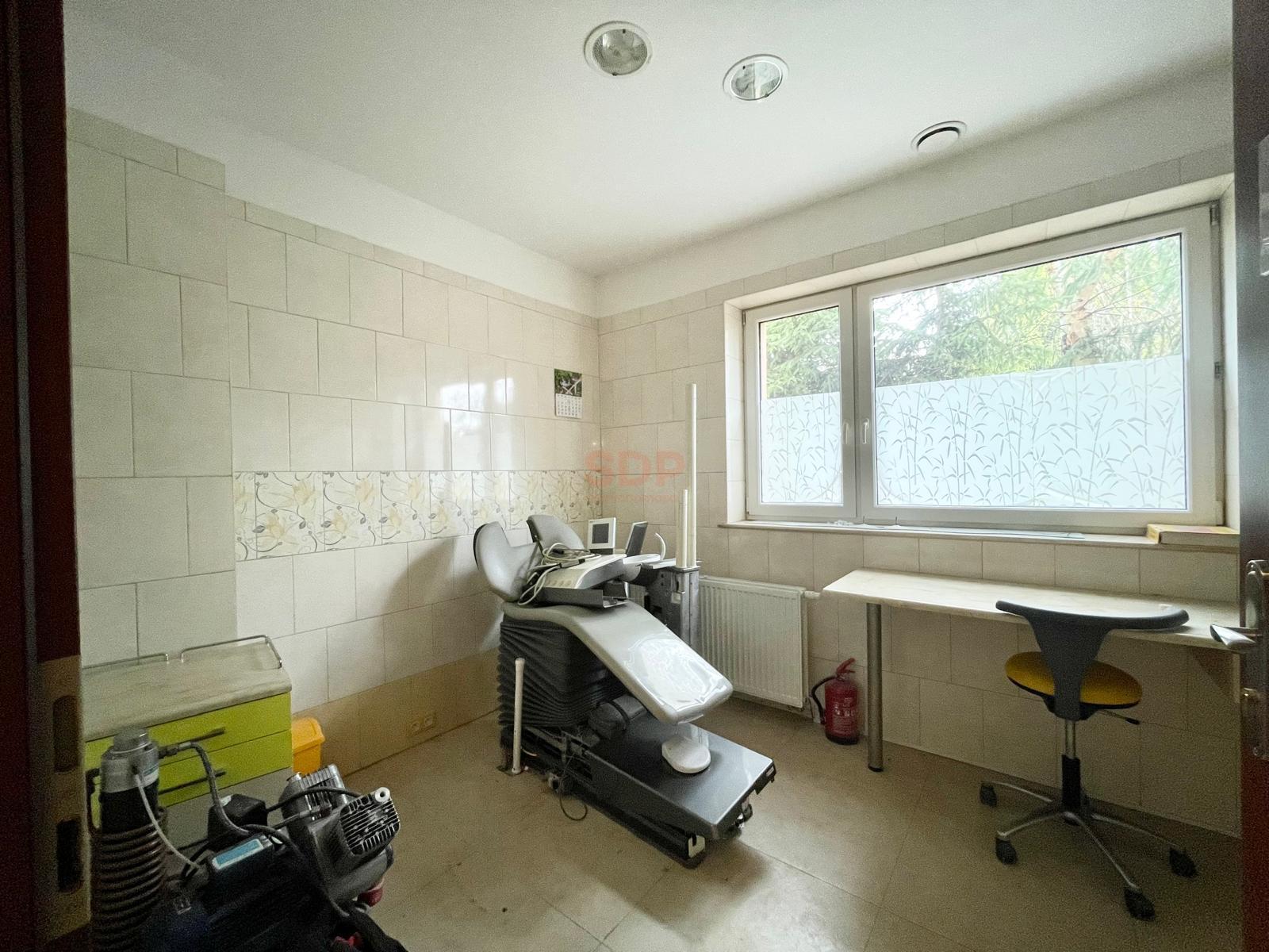 Dom wolnostojący z częścią mieszkalną i pod d.Gosp-7