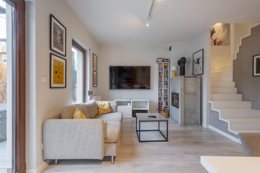 Duży Metraż, Spokojna Okolica | Wilkszyn-0