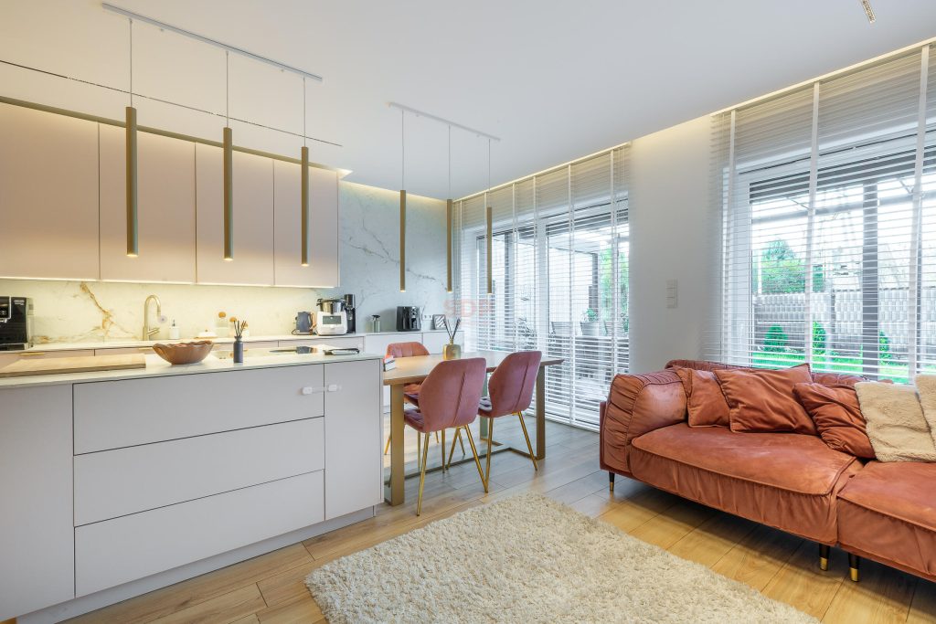 Wygodna przestrzeń dla rodziny-0