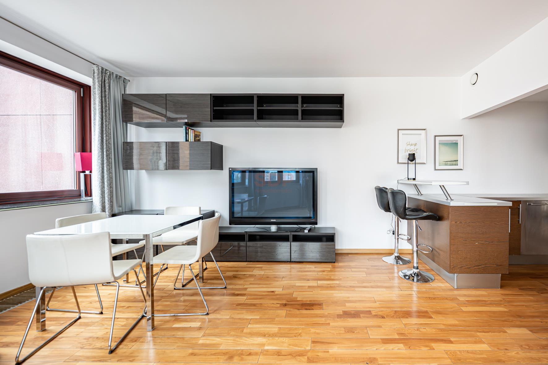 2 pokoje | 56,6 m2 | Centrum | HIT-15