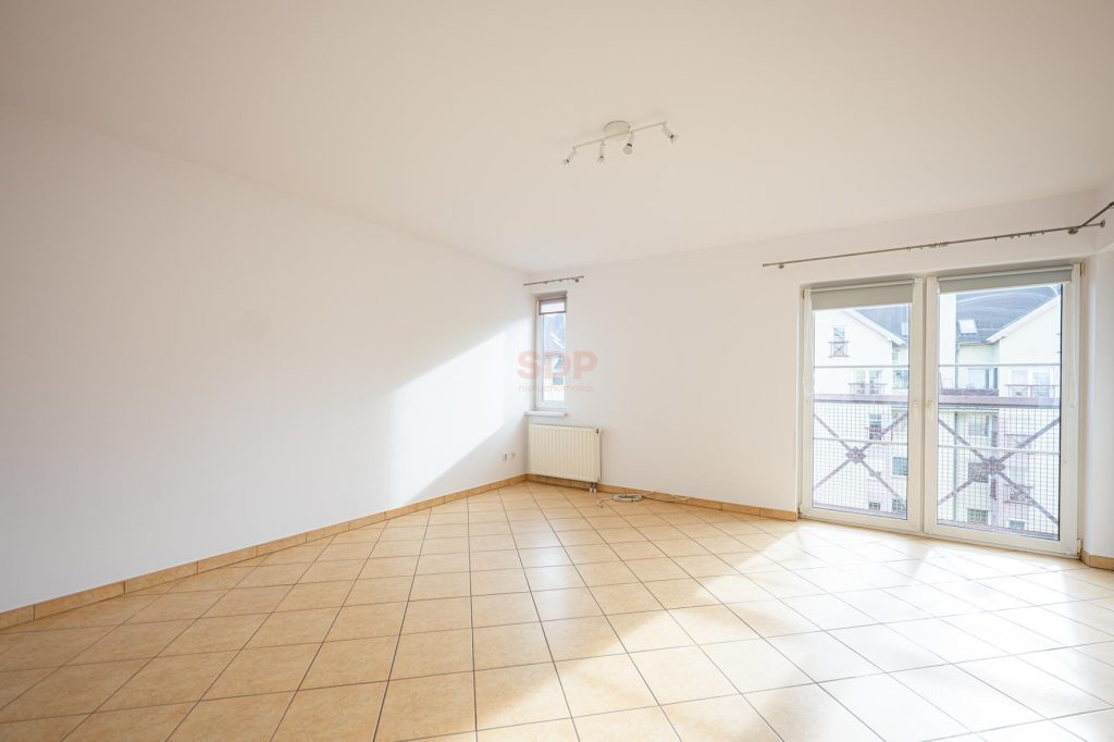 | duże mieszkanie w super cenie! | 2 łazienki | możliwe 4 pokoje |-0