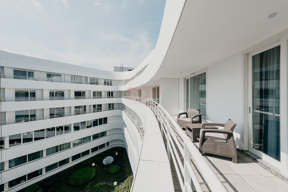 2-pokojowe mieszkanie z balkonem w budynku OVO-4