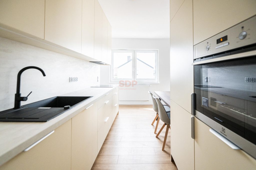 Lux 3 pok. z tarasem. Przy Lagunie.-0