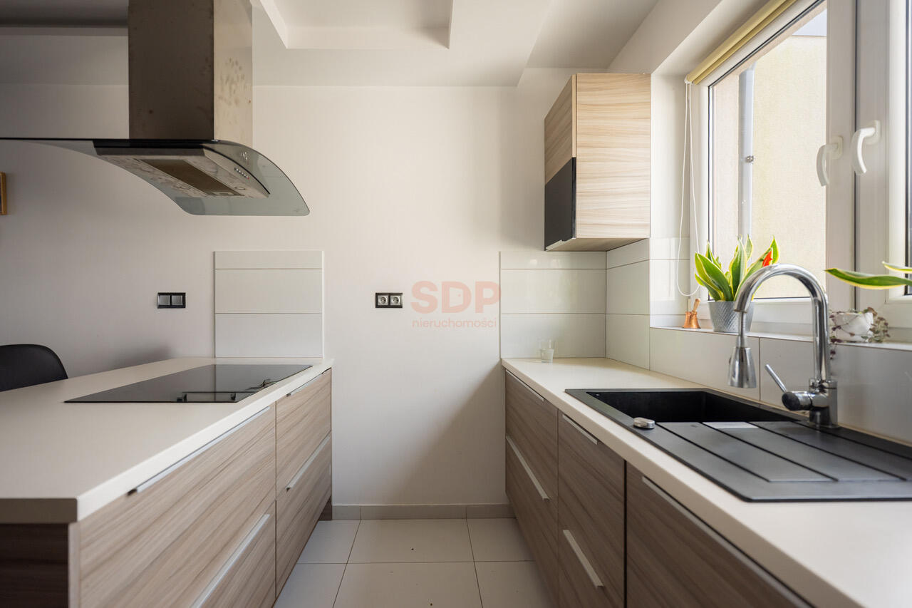 Świetne mieszkanie na spokojnym osiedlu-16