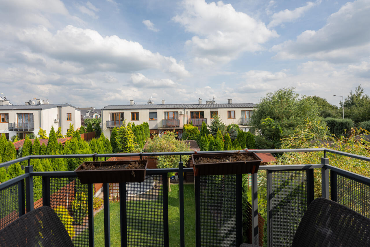 Świetne mieszkanie na spokojnym osiedlu-28