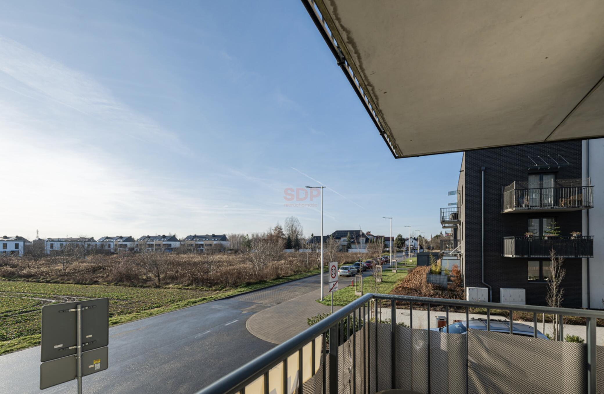 Ładne trzy pokoje w cichej okolicy na Wojszycach-14