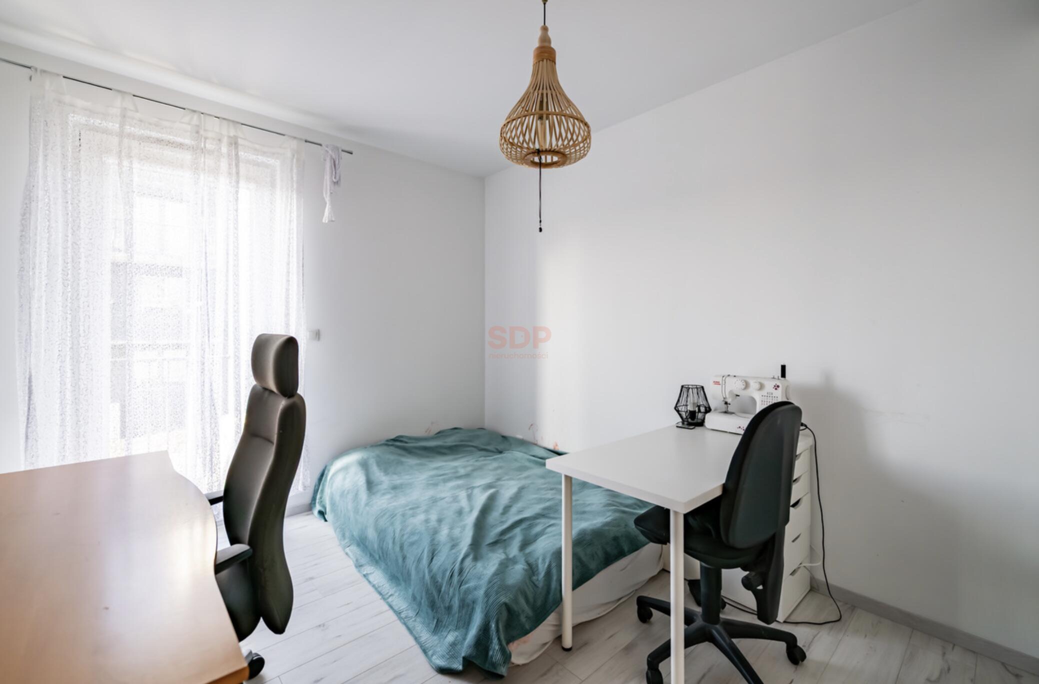 Ładne trzy pokoje w cichej okolicy na Wojszycach-17