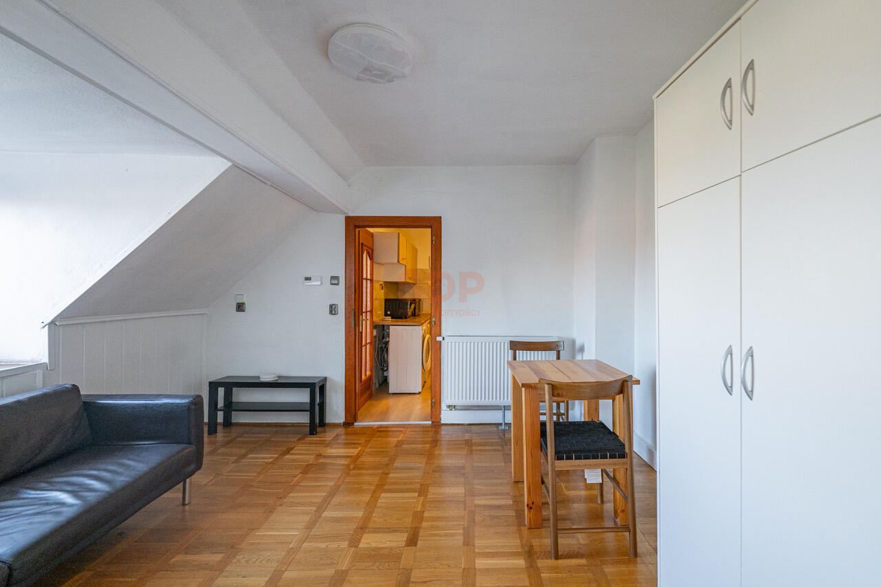 Klimatyczne mieszkanie na Grabiszynie-4