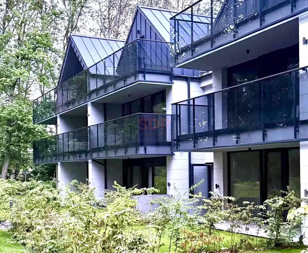 Ekskluzywny apartament z ogródkiem 1 linia z widokiem na morze-1