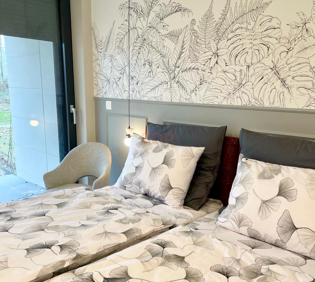 Ekskluzywny apartament z ogródkiem 1 linia z widokiem na morze-5