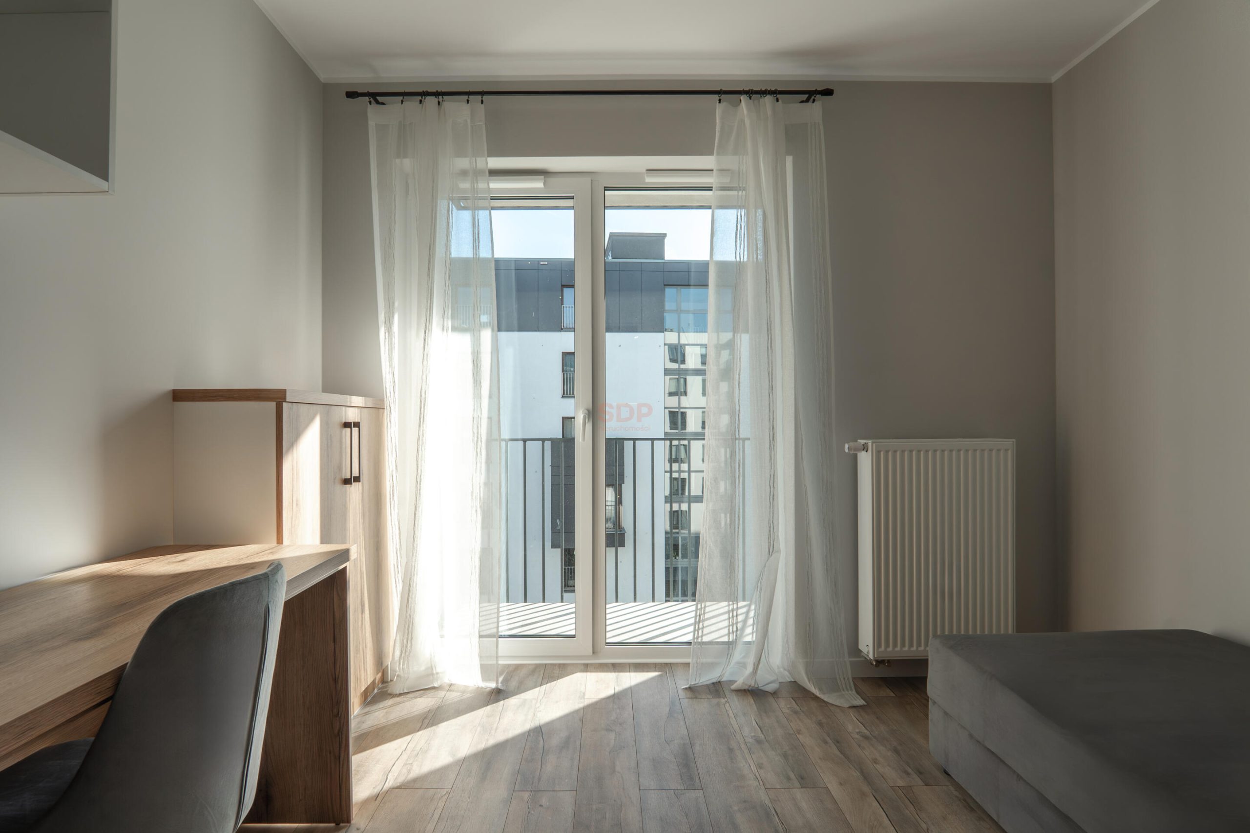 Możliwość najmu na 6 miesięcy | Pierwszy najem | Garaż-4