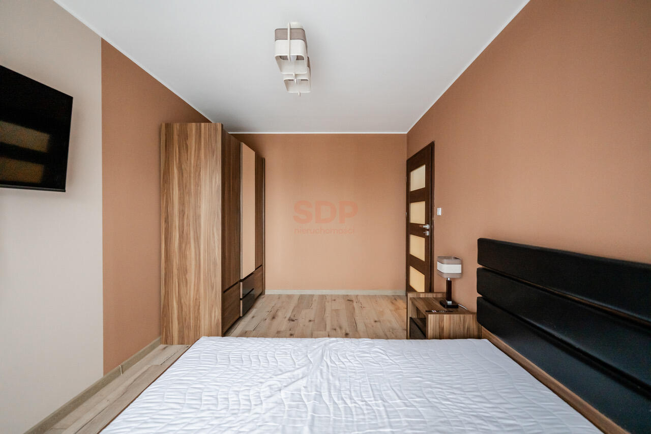 Apartament 3-pokojowy | Kępa Mieszczańska| Garaż |-9