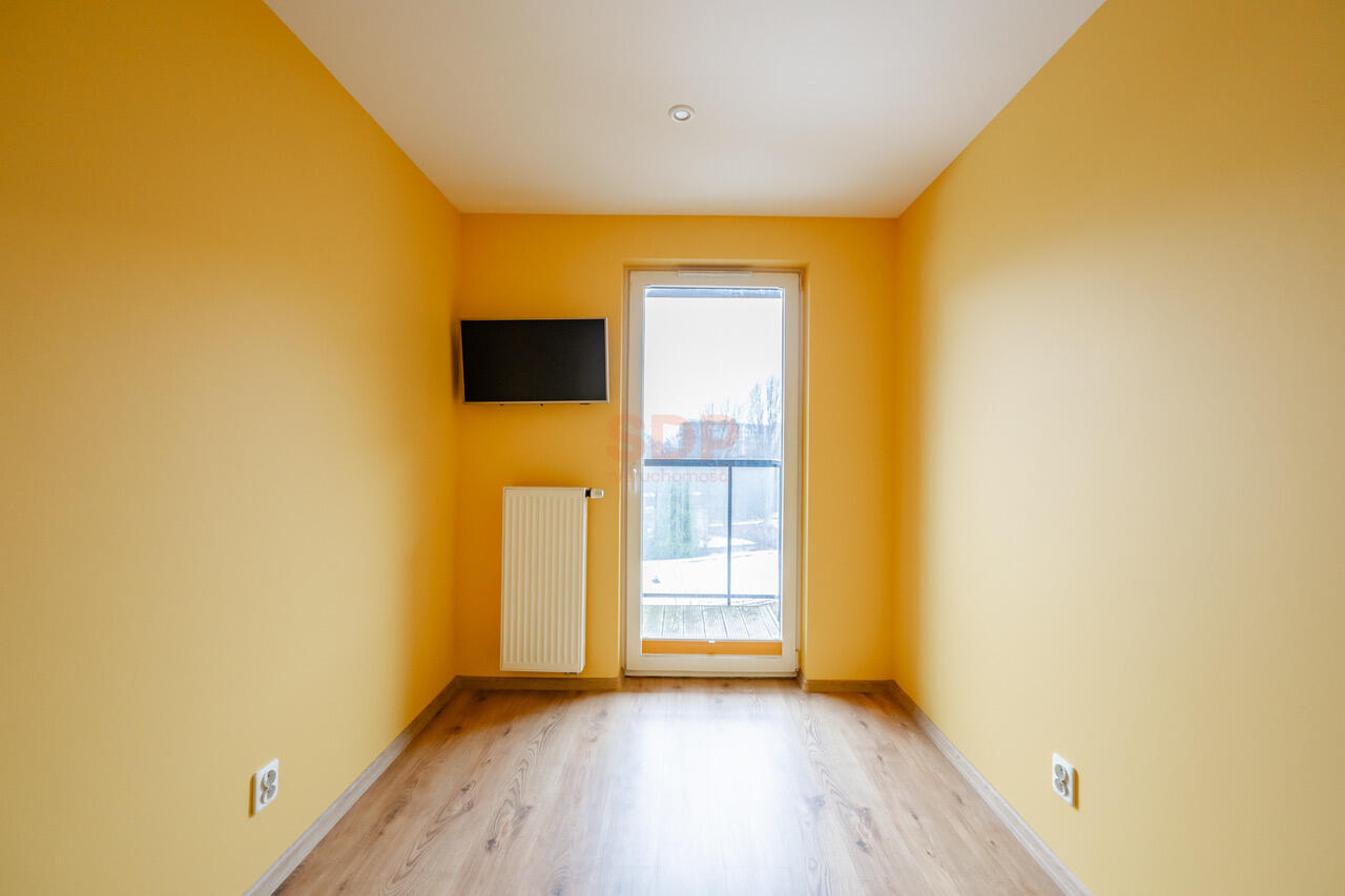 Apartament 3-pokojowy | Kępa Mieszczańska| Garaż |-11