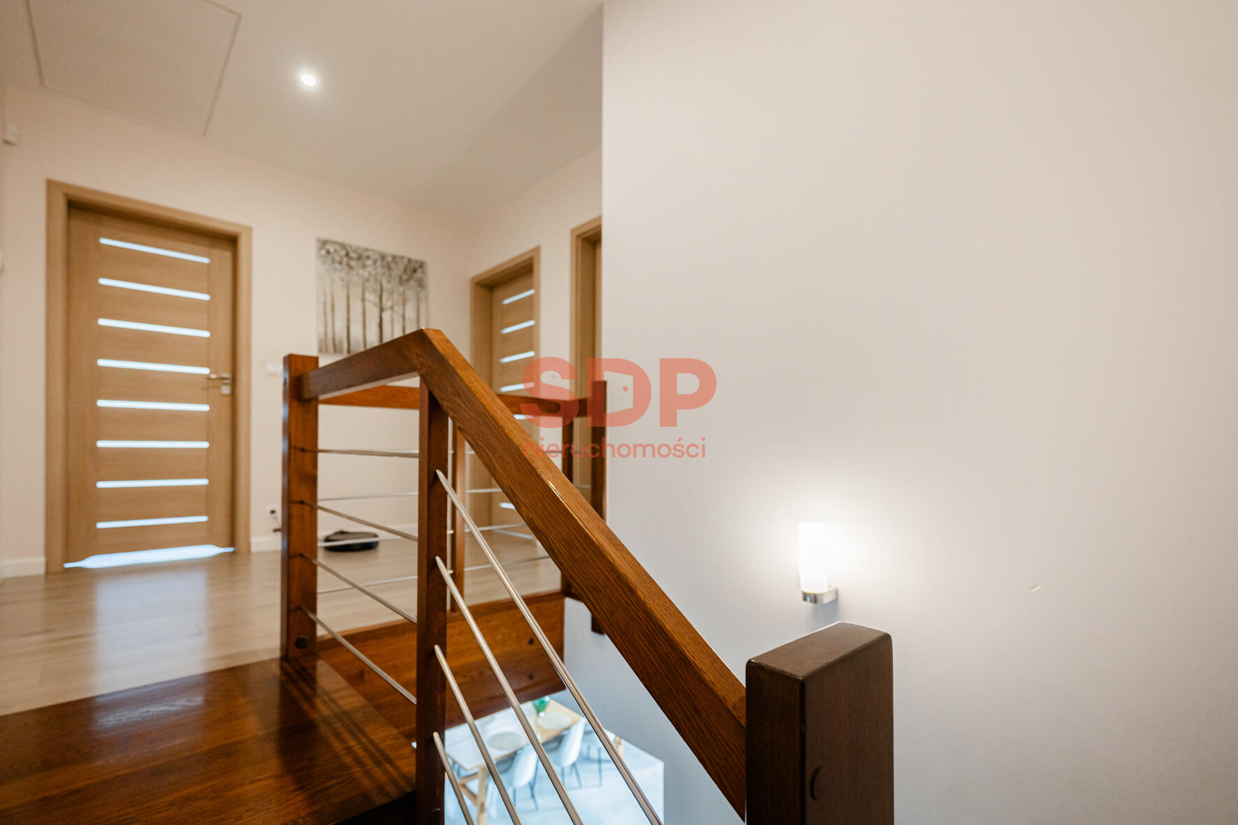 Dom we Wrocławiu | Przestronny | Ogród | Taras | Garaż w bryle budynku-13