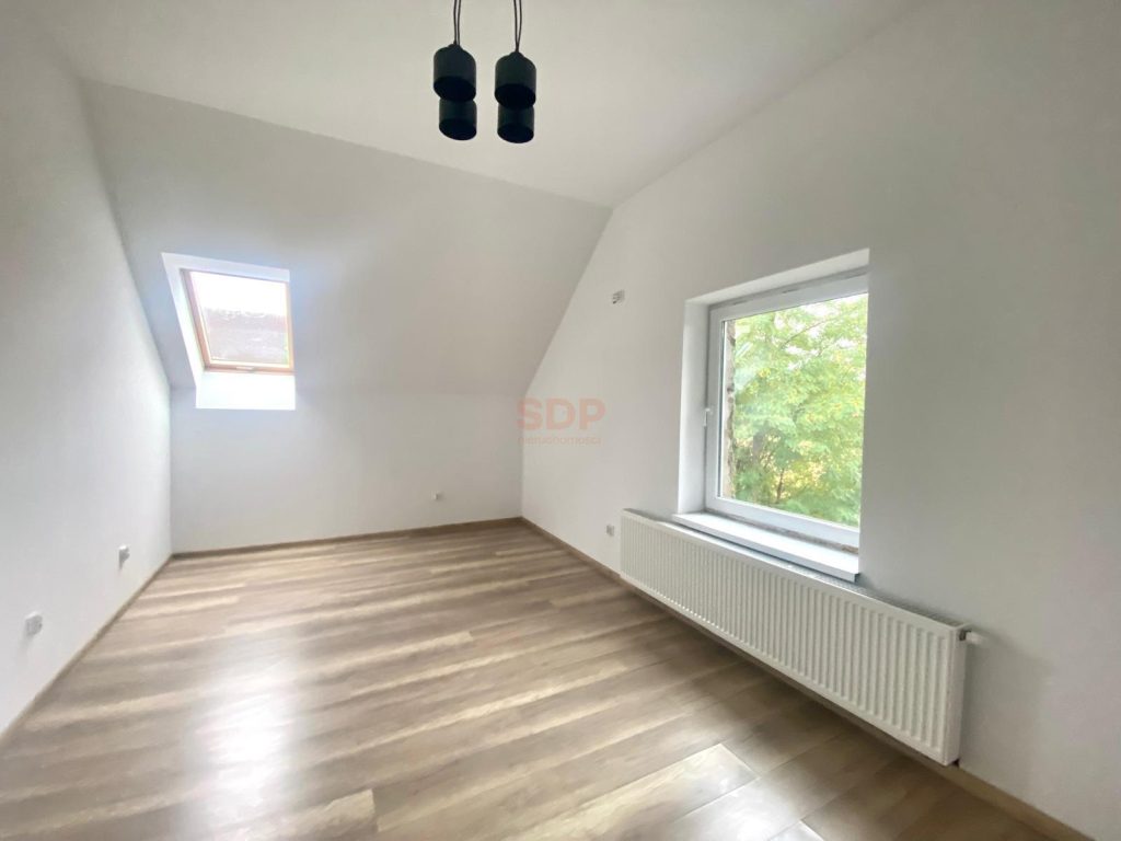 Dom z ogródkiem dla Pracowników-0