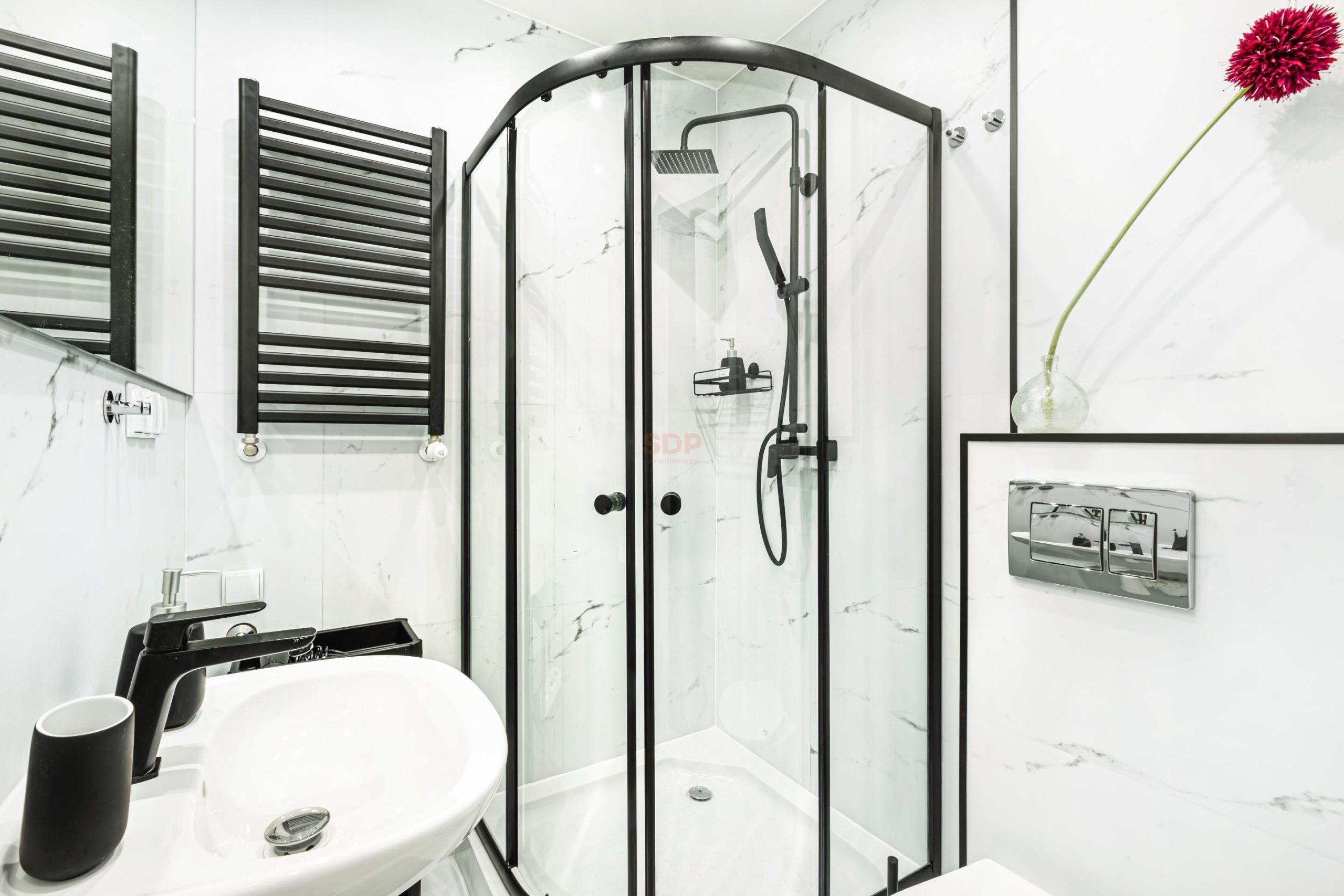 Zakup i wynajmuj na krótki termin – gotowe pod inwestycję-8