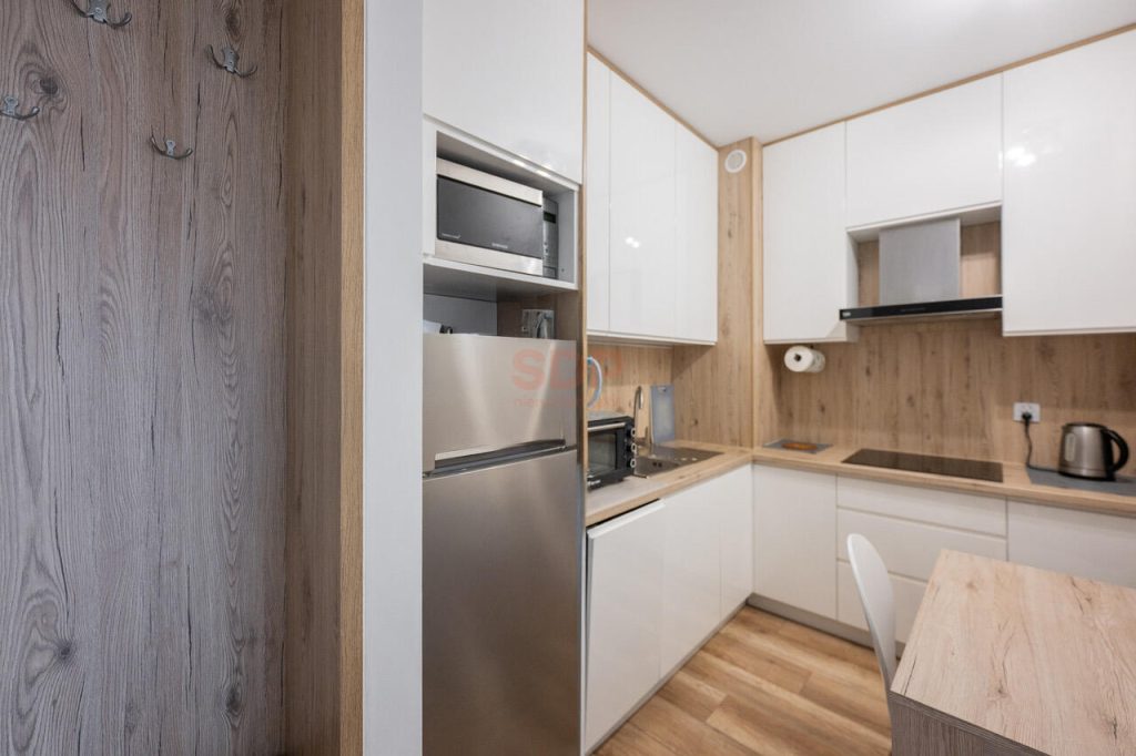 Nowe 2 pok. z osobną kuchnią i balkonem-0