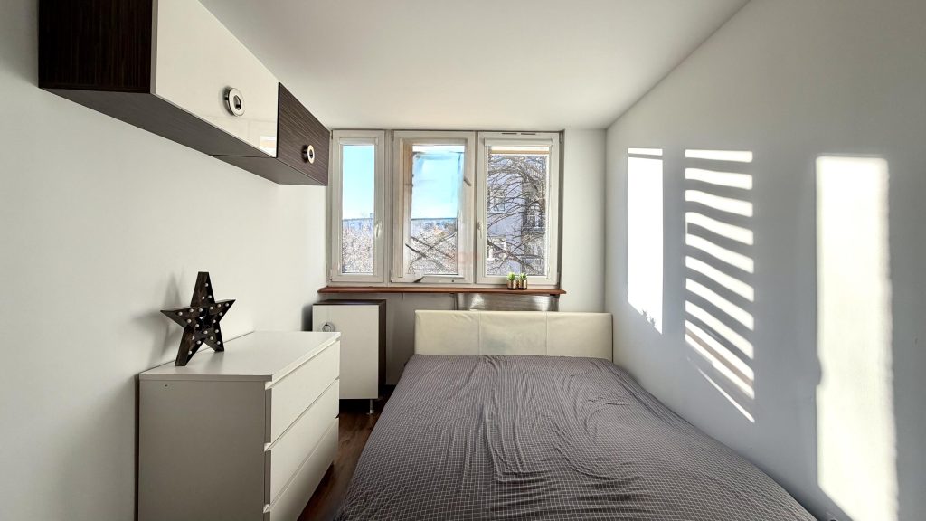 Krzyki| 3 pokoje 44,2 m2-0