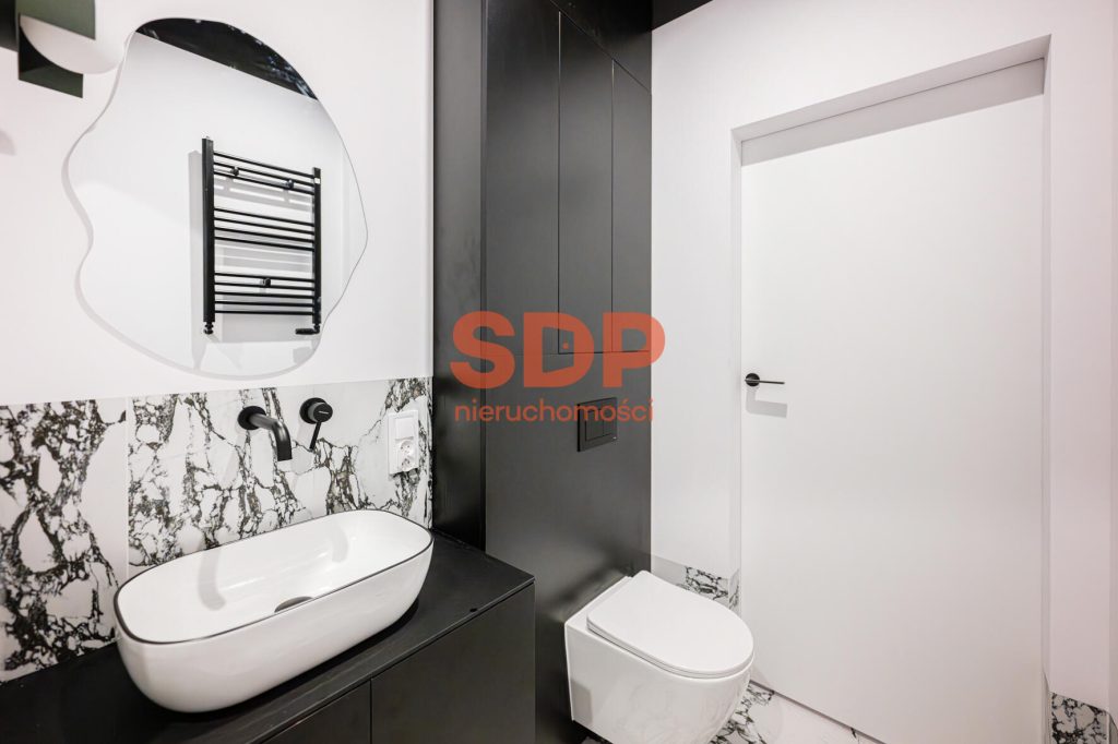 Piękna cisza w ścisłym centrum! To możliwe!-0