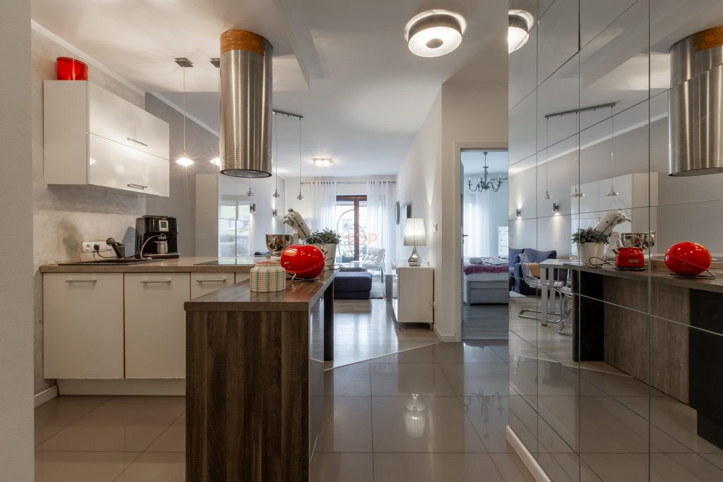 Apartament na 5 piętrze | Centrum | Komórka lok. | Rezydencja Tumska-0