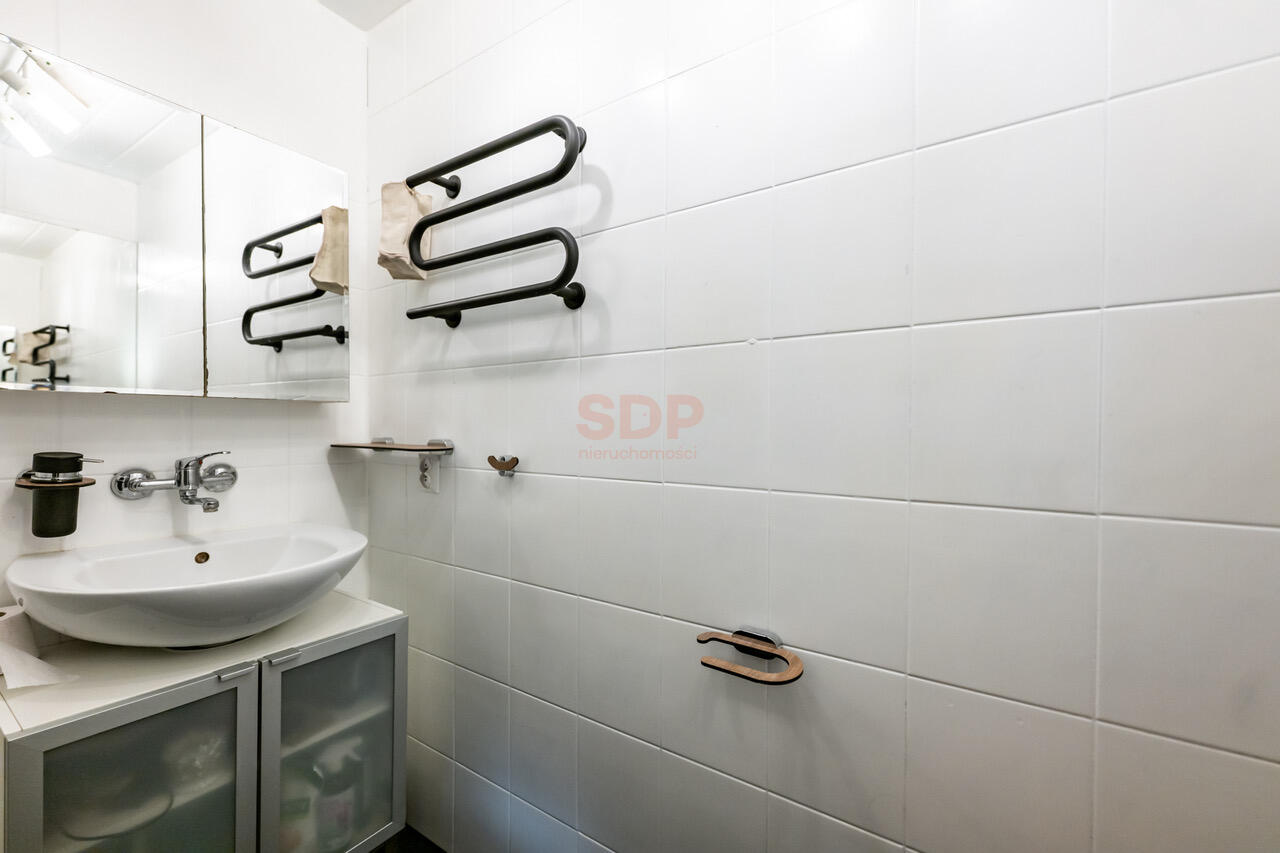 Klimatyczne, przestronne 4 pokoje na Ołbinie, przy parku, blisko Rynku, dla inwestora-12